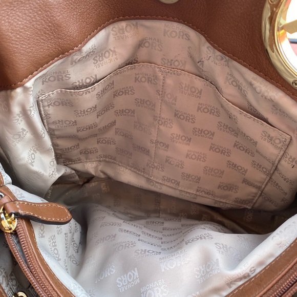 Michael Kors Tan/Caramel Leather Shoulder Bag and Wallet **WILL NOT SEPARATE** - Picture 3 of 15
